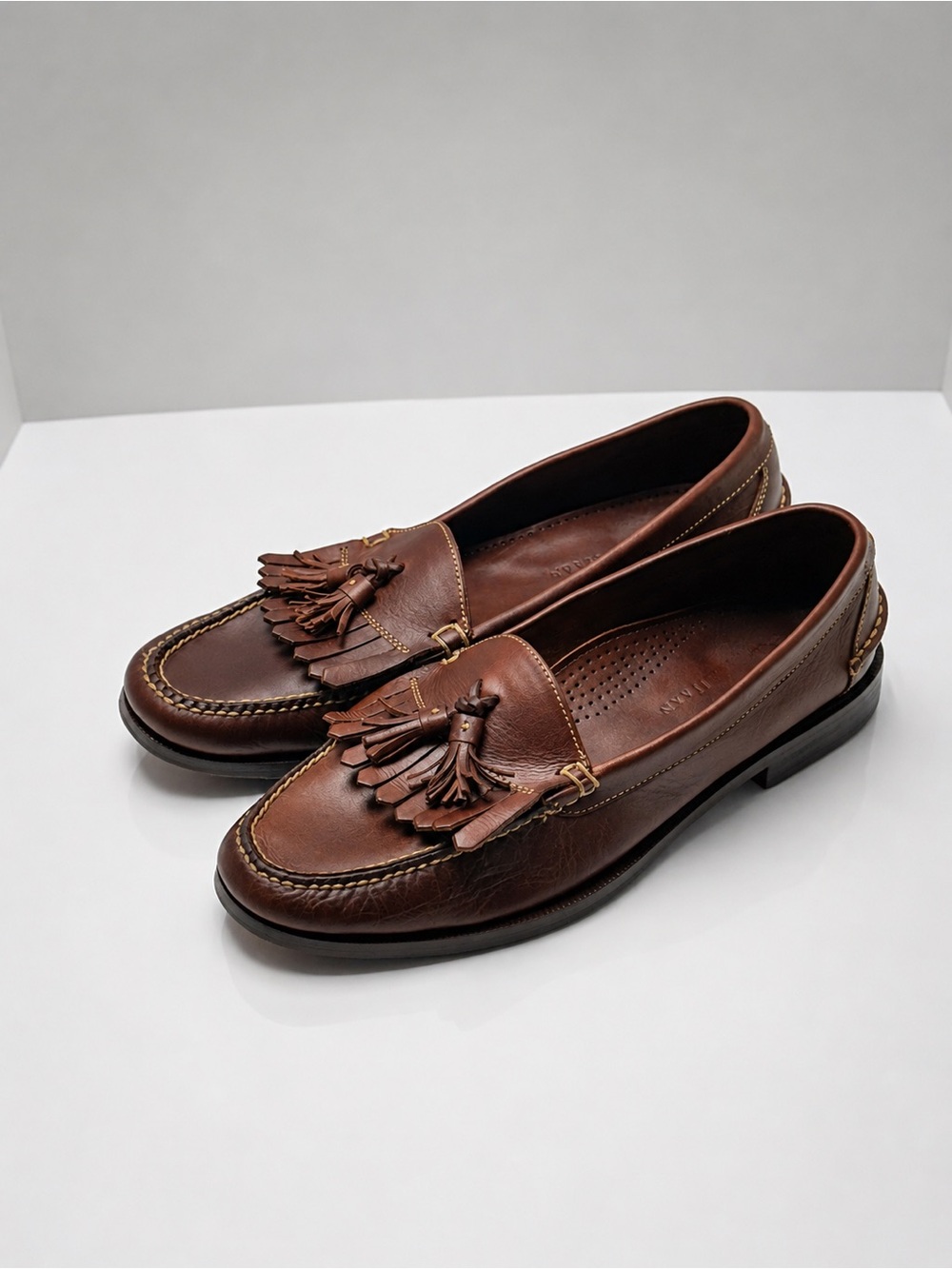 Y2K Era Cole Haan Men's Brown Leather Tassel Kiltie Loafers - Excellent Cond